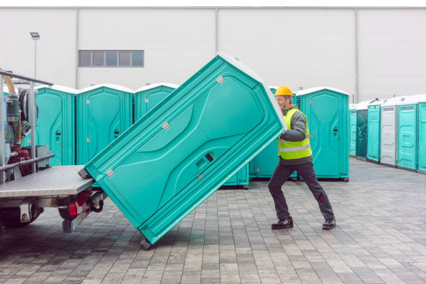 Porta potty rental for outdoor events in Edwards, MS
